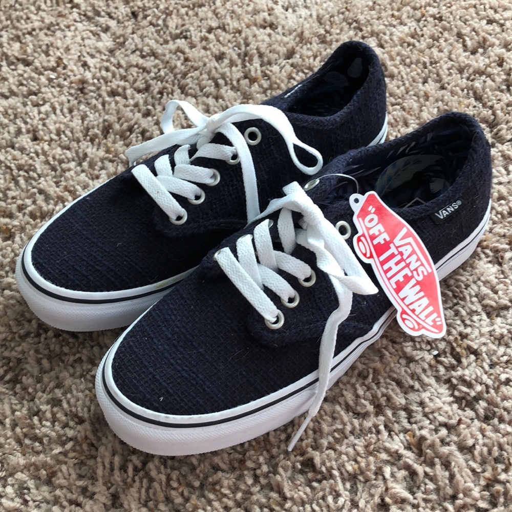 Vans with Original Tag